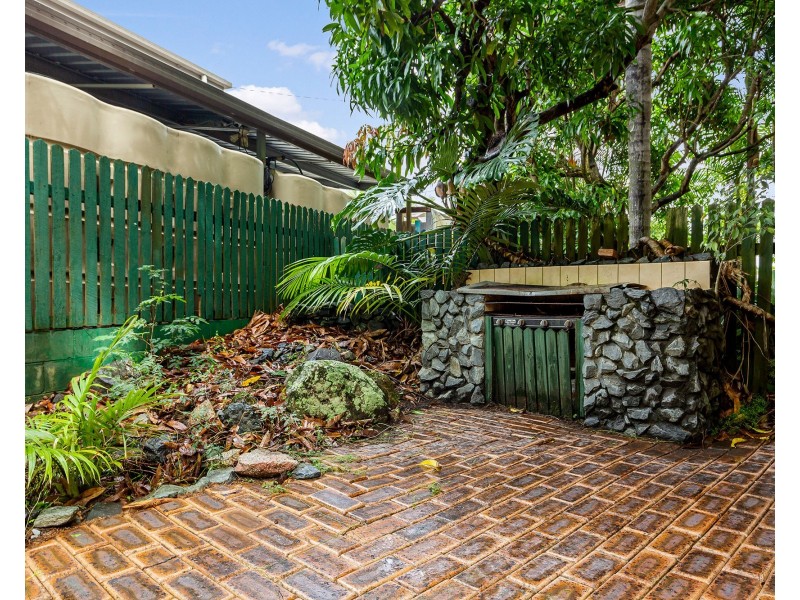 22 Caloola Drive, Springwood QLD 4127