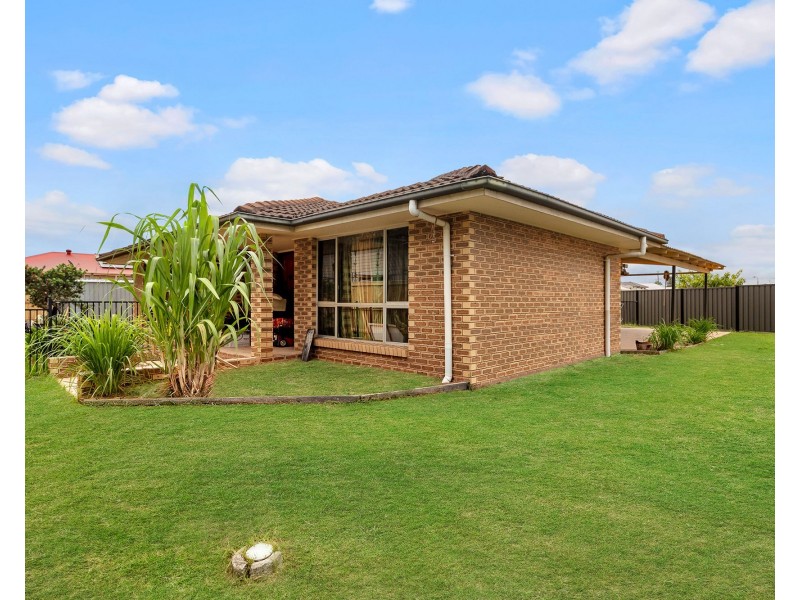 5 Sams Way, Marsden QLD 4132