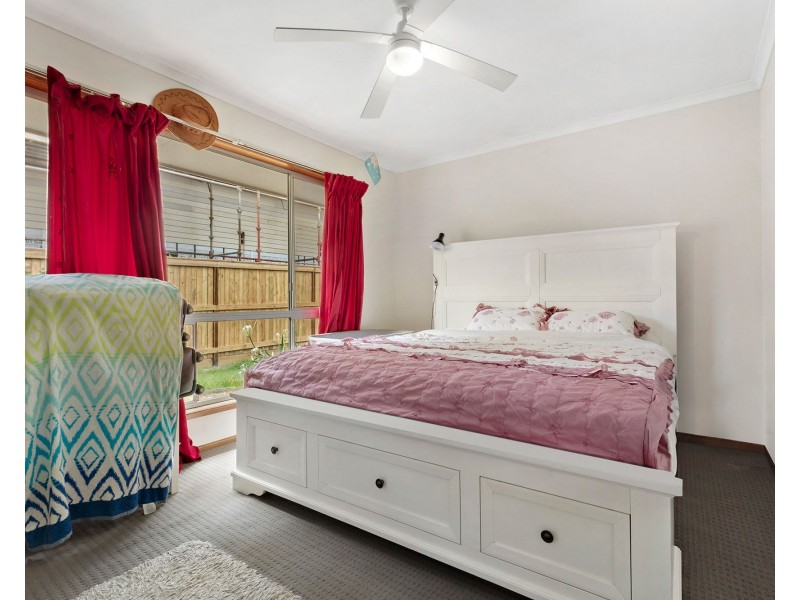 5 Sams Way, Marsden QLD 4132
