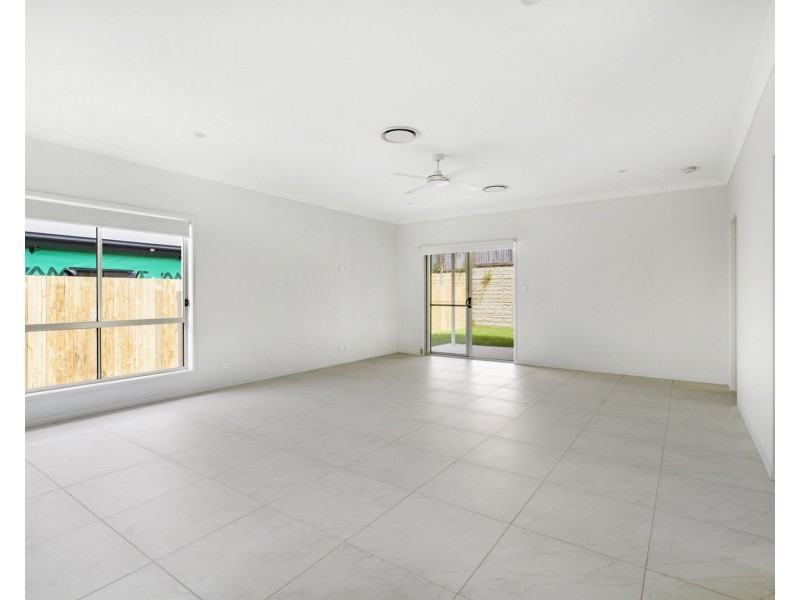 206 Killara Boulevard, Logan Reserve QLD 4133