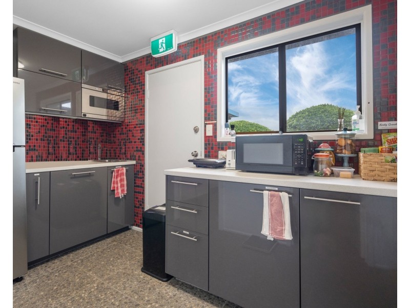 107 Springwood Road, Springwood QLD 4127