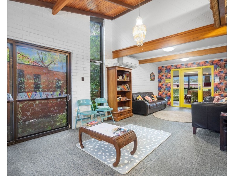 107 Springwood Road, Springwood QLD 4127