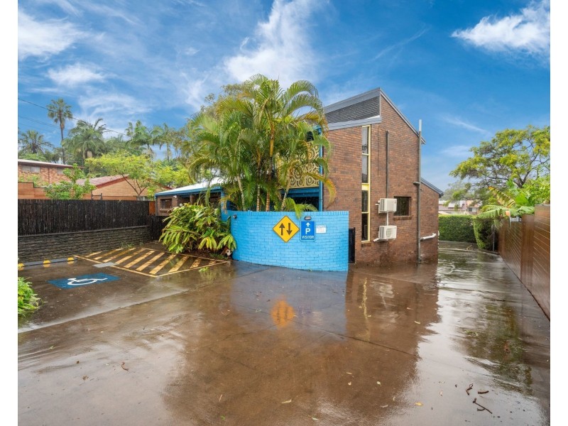 107 Springwood Road, Springwood QLD 4127