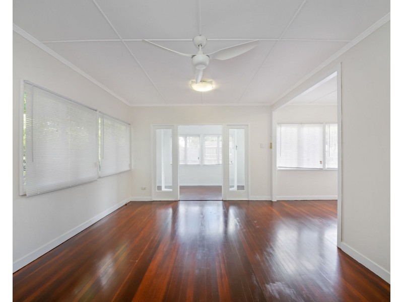 3 Pevny Street, Salisbury QLD 4107