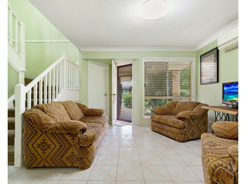 17/17 Marlow St, Woodridge QLD 4114