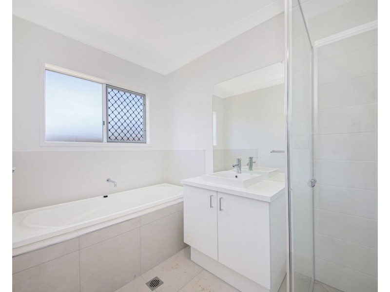 93 Dunaden Street, Logan Reserve QLD 4133