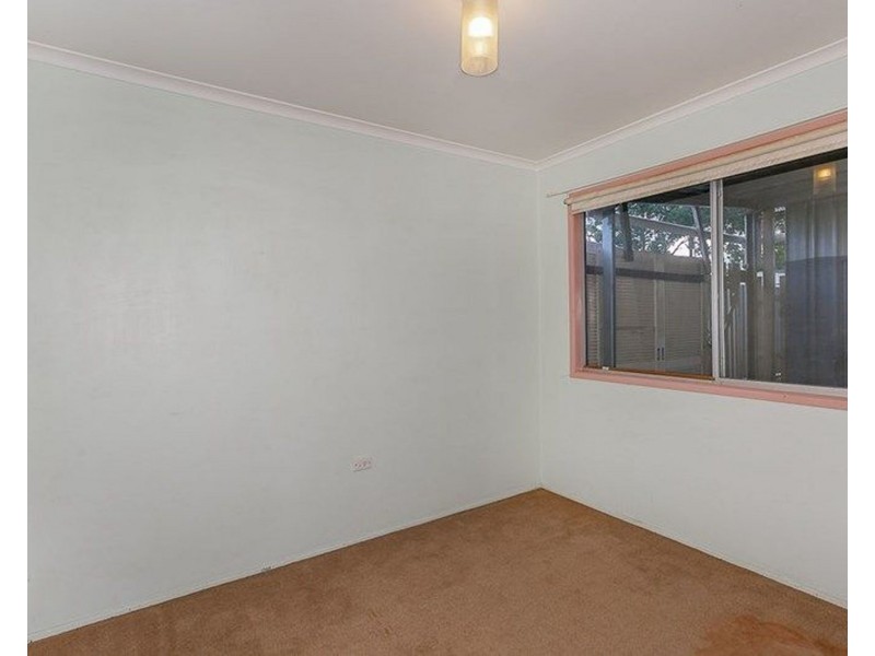 29 Bell Street, Walloon QLD 4306
