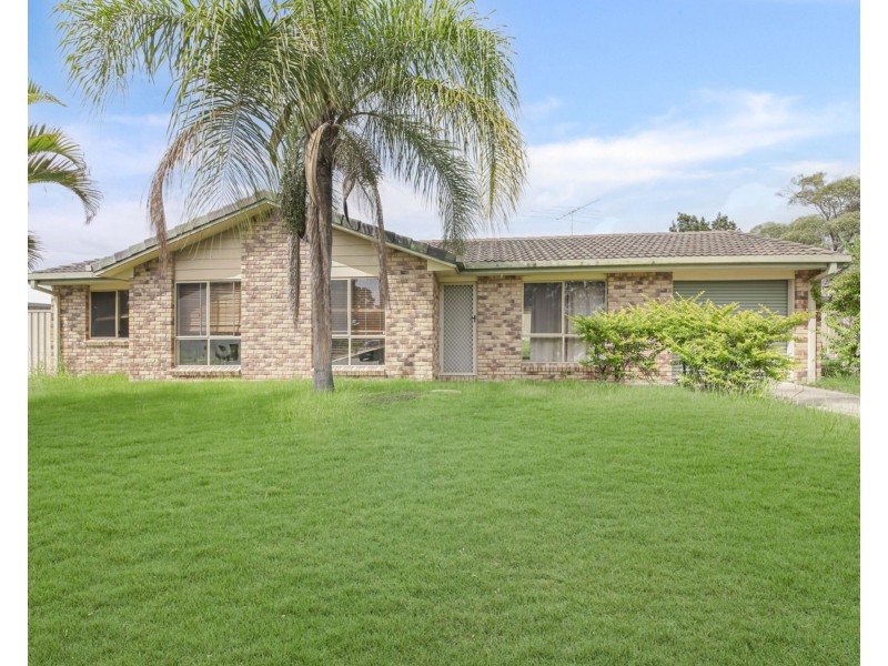 8 Brabham St, Crestmead QLD 4132