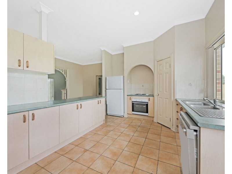 53 Ontario Crescent, Parkinson QLD 4115