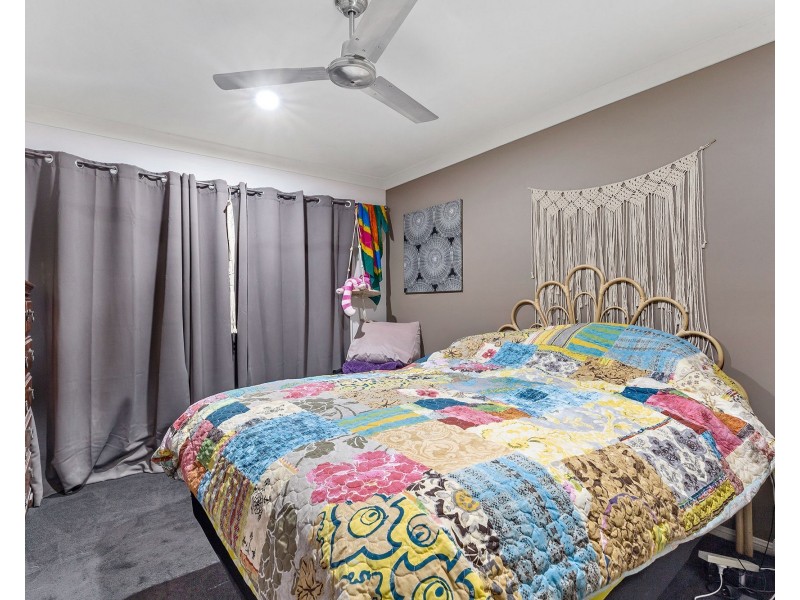 1 Paris Parade, Ormeau QLD 4208