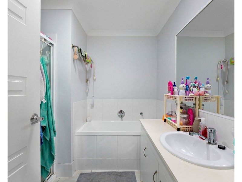 18 Parkvista Lane, Eagleby QLD 4207