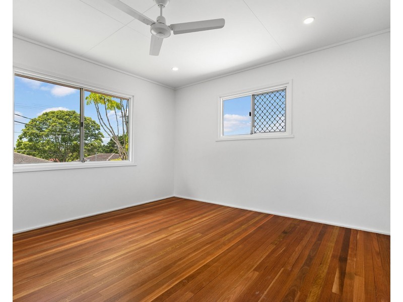 37 Madison Street, Woodridge QLD 4114