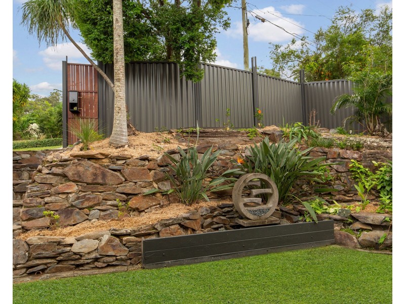 14 Nerine Street, Kingston QLD 4114