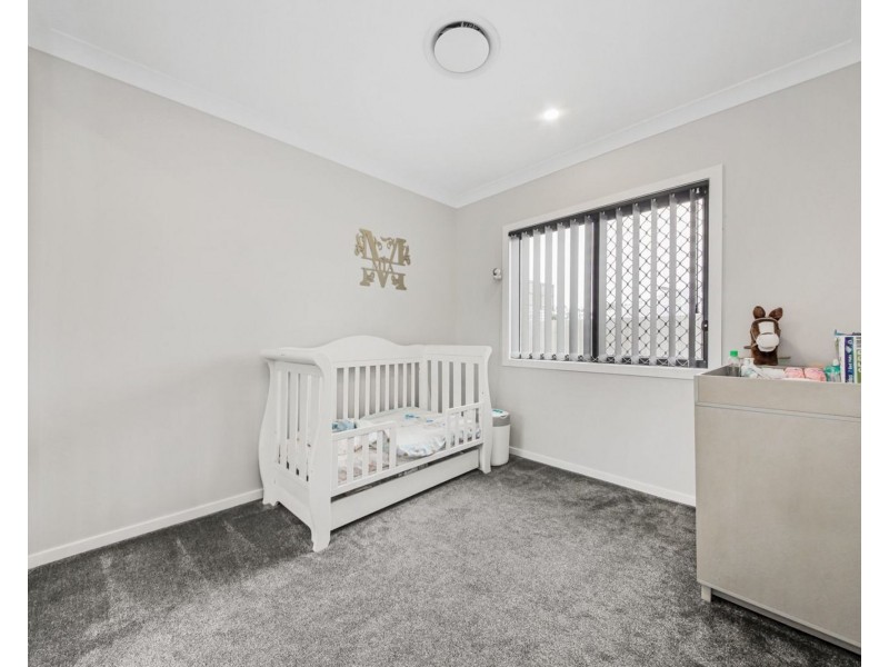 72 Falco Drive, Bahrs Scrub QLD 4207