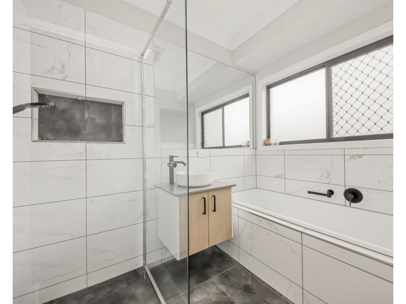 72 Falco Drive, Bahrs Scrub QLD 4207