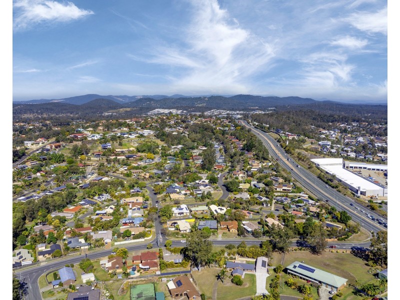 197 Castile Crescent, Edens Landing QLD 4207