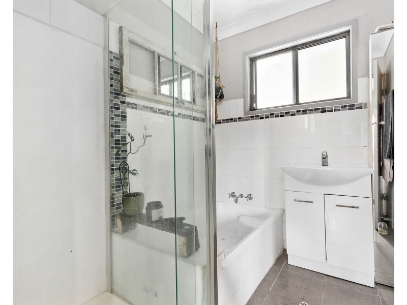 56 Ashton Street, Kingston QLD 4114