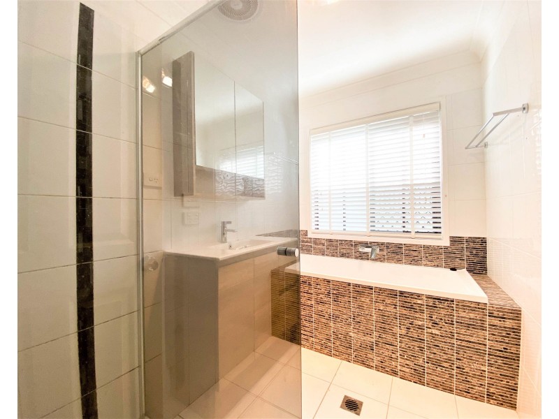 25 Edinburgh Drive, Bethania QLD 4205