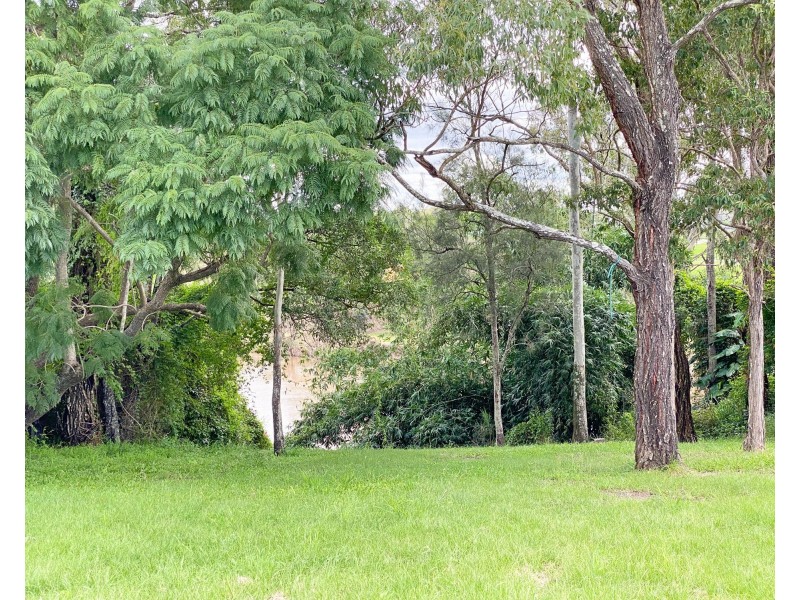 25 Edinburgh Drive, Bethania QLD 4205