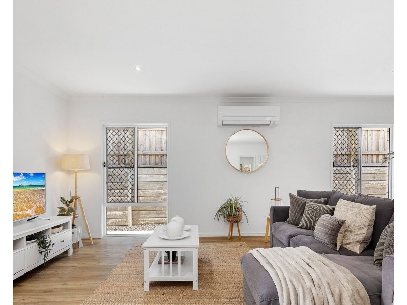 contact agent, Bahrs Scrub QLD 4207