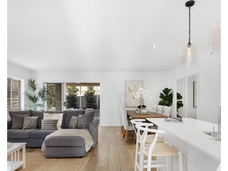 contact agent, Bahrs Scrub QLD 4207