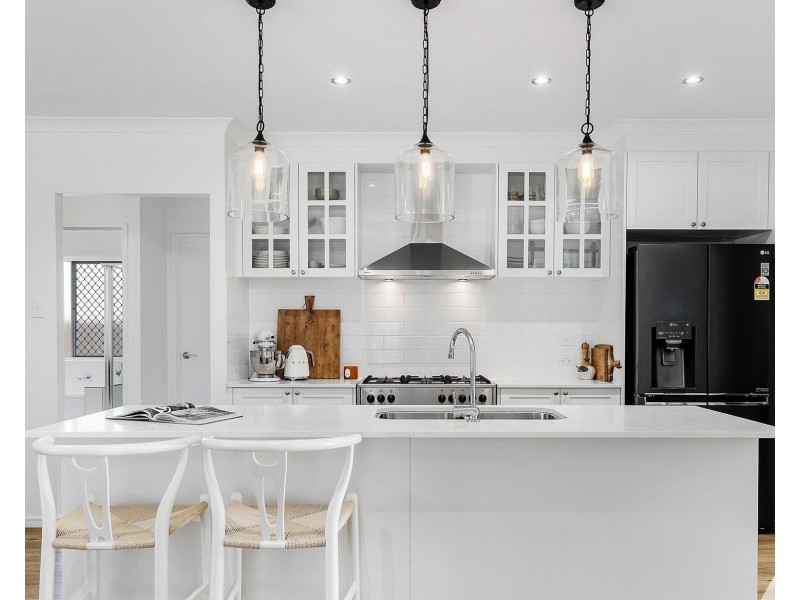 contact agent, Bahrs Scrub QLD 4207