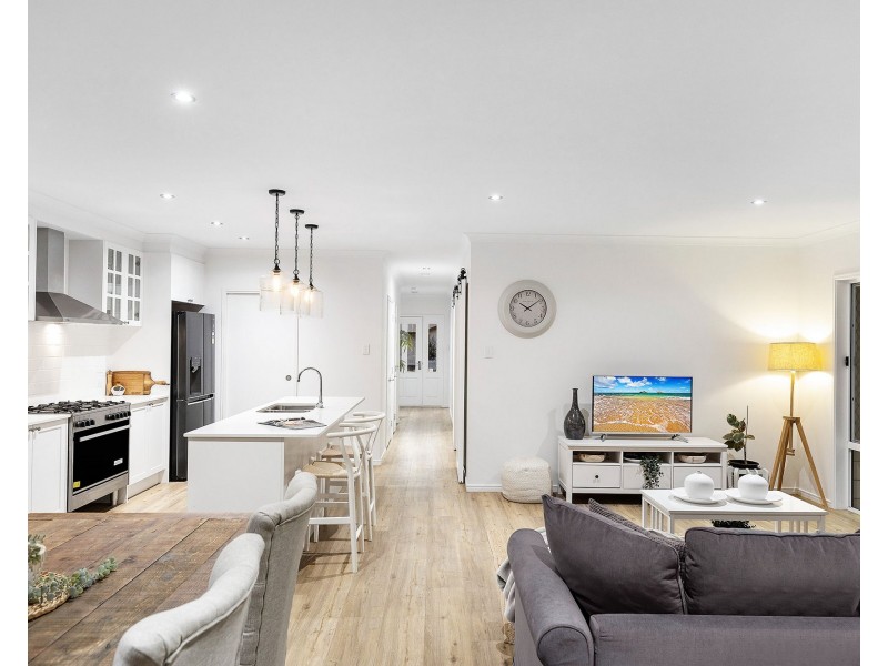 contact agent, Bahrs Scrub QLD 4207