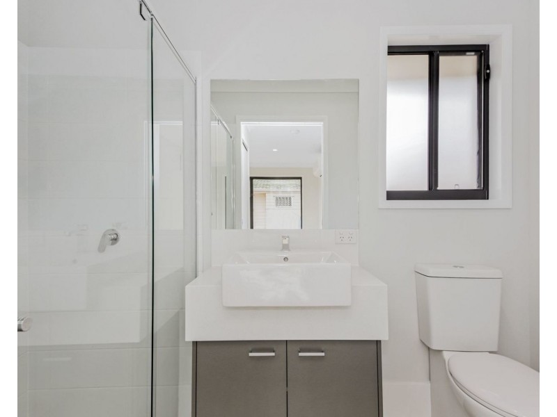 30a Anchusa Street, Kingston QLD 4114