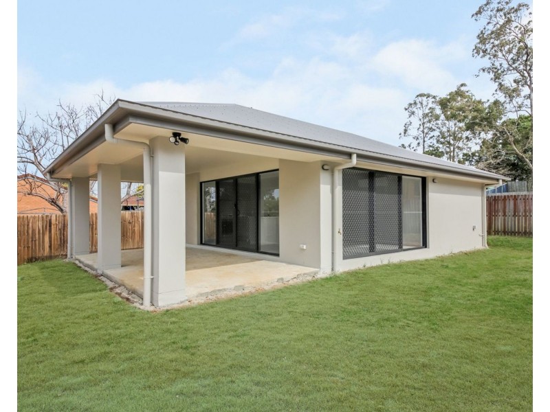 30a Anchusa Street, Kingston QLD 4114