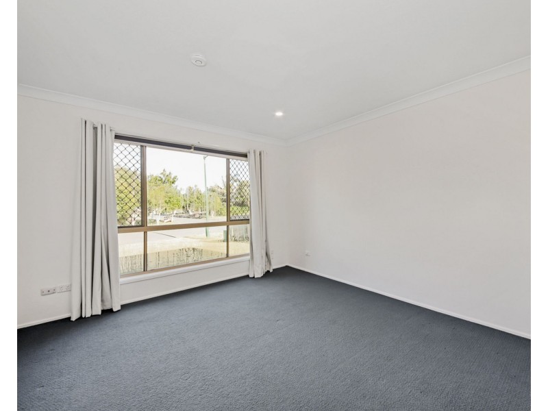 18 Perak Court, Tanah Merah QLD 4128