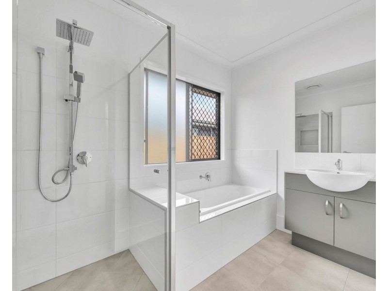 20 Raboki Crescent, Logan Reserve QLD 4133