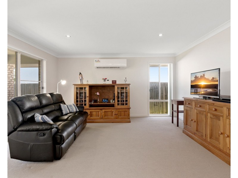 3 Oasis Court, Marsden QLD 4132