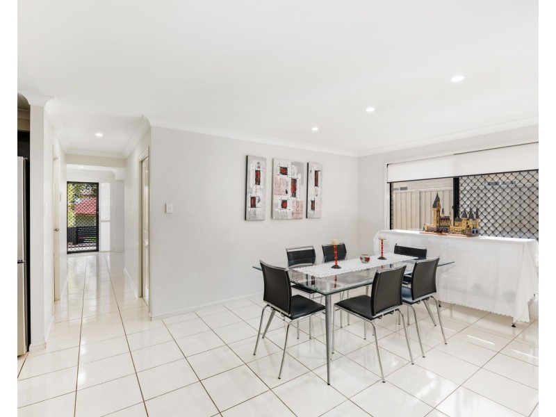 44 Girraween Crescent, Parkinson QLD 4115