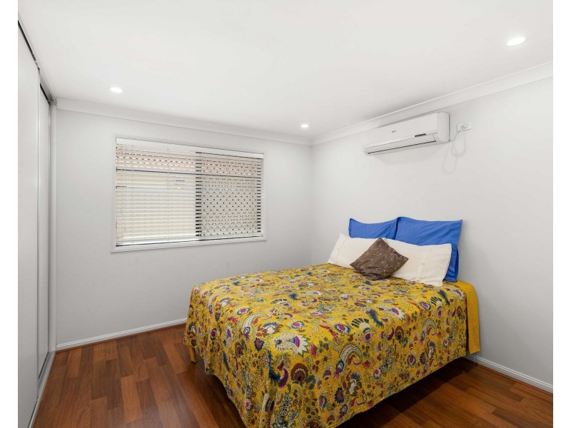 44 Girraween Crescent, Parkinson QLD 4115
