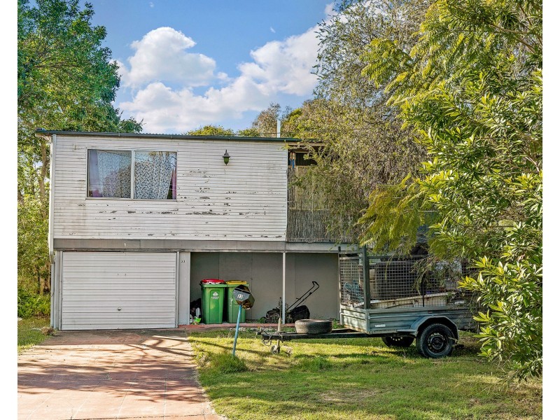 33 Myra Street, Kingston QLD 4114