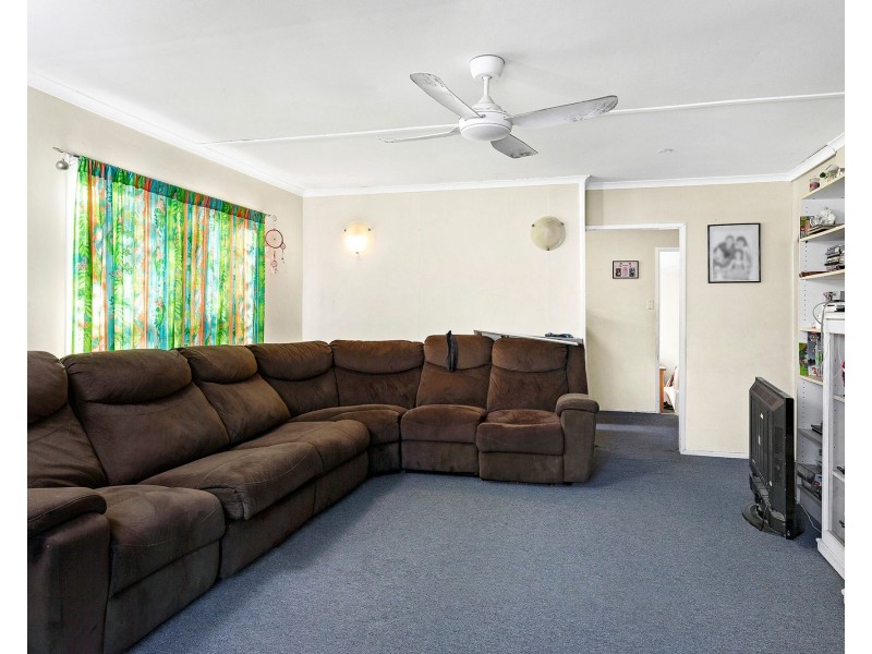 33 Myra Street, Kingston QLD 4114