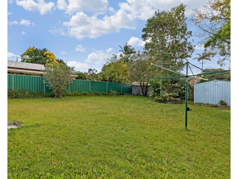 21 Packett Cres, Loganlea QLD 4131