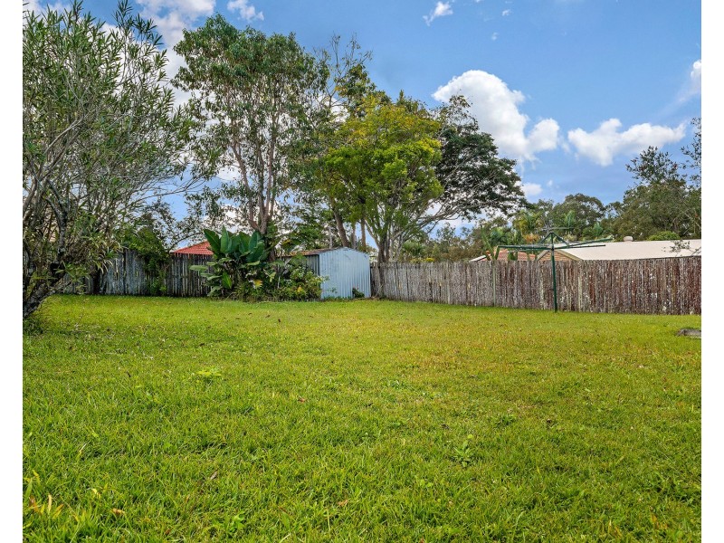 21 Packett Cres, Loganlea QLD 4131
