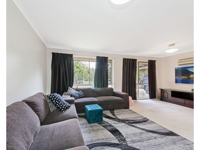 71 Springlands Drive, Slacks Creek QLD 4127