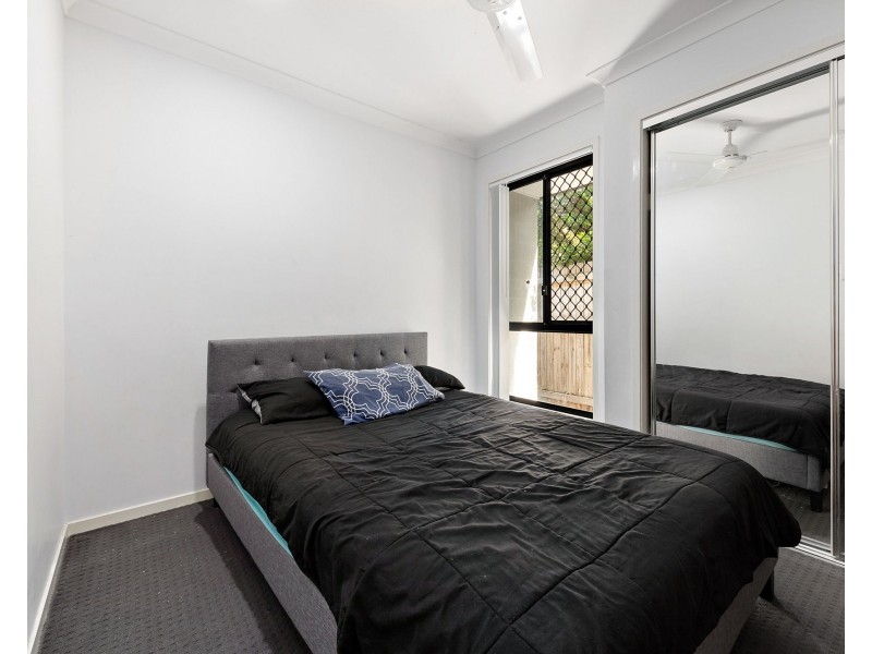 27 Ravensbourne Circuit, Waterford QLD 4133