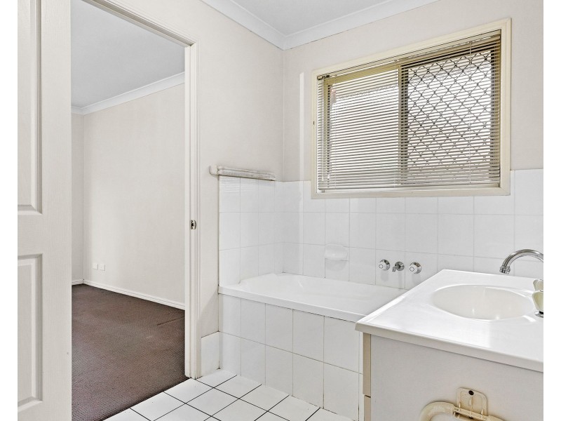 16 Liao Court, Crestmead QLD 4132