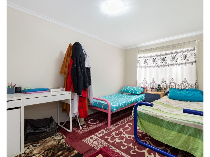 12 Maple Street, Kingston QLD 4114