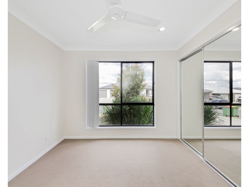 46 Miamax Place, Logan Reserve QLD 4133