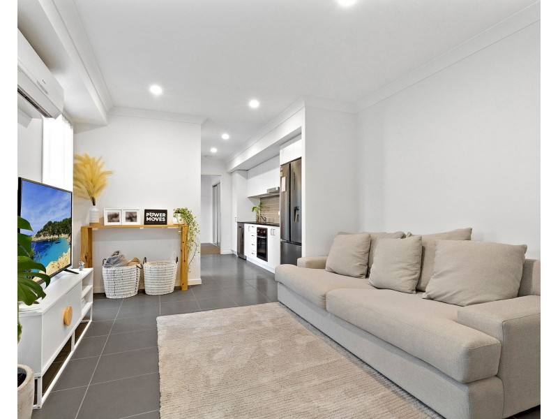 19b Daintree Court, Park Ridge QLD 4125