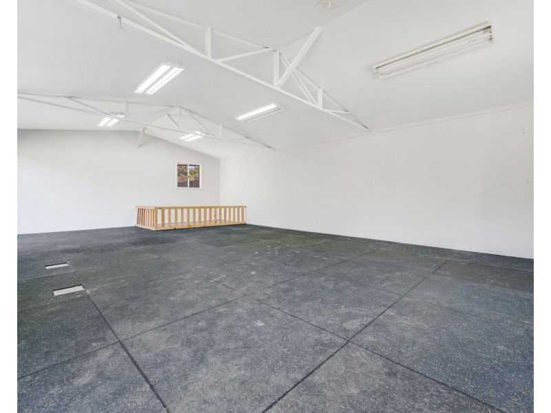 15B Oleander Street, Daisy Hill QLD 4127