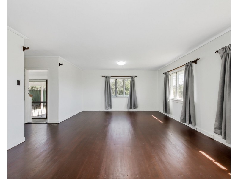 64 Sunnydale Street, Upper Mount Gravatt QLD 4122