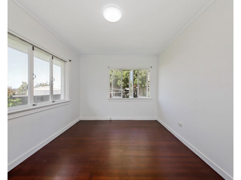 64 Sunnydale Street, Upper Mount Gravatt QLD 4122