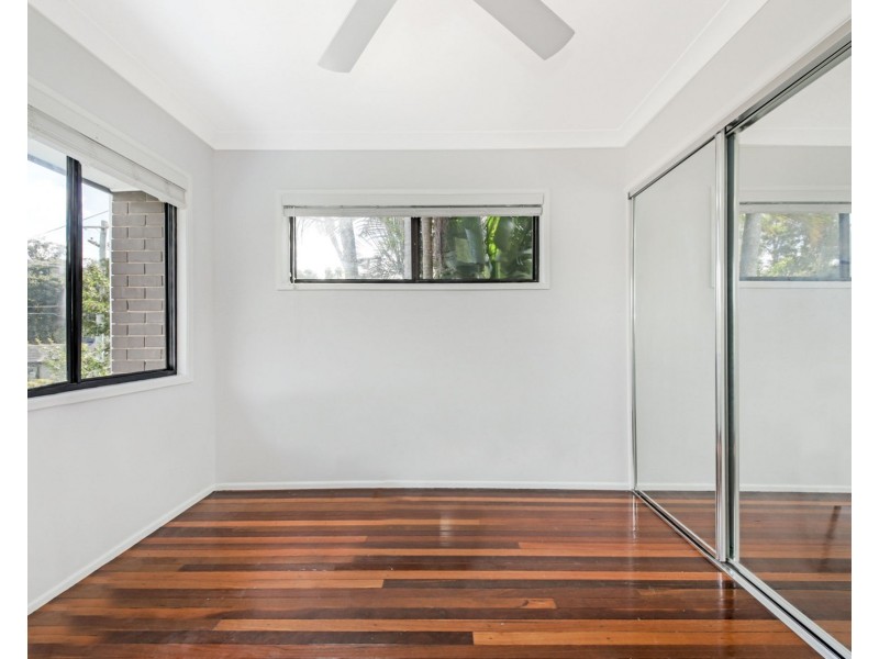 12 Wenlock Crescent, Springwood QLD 4127