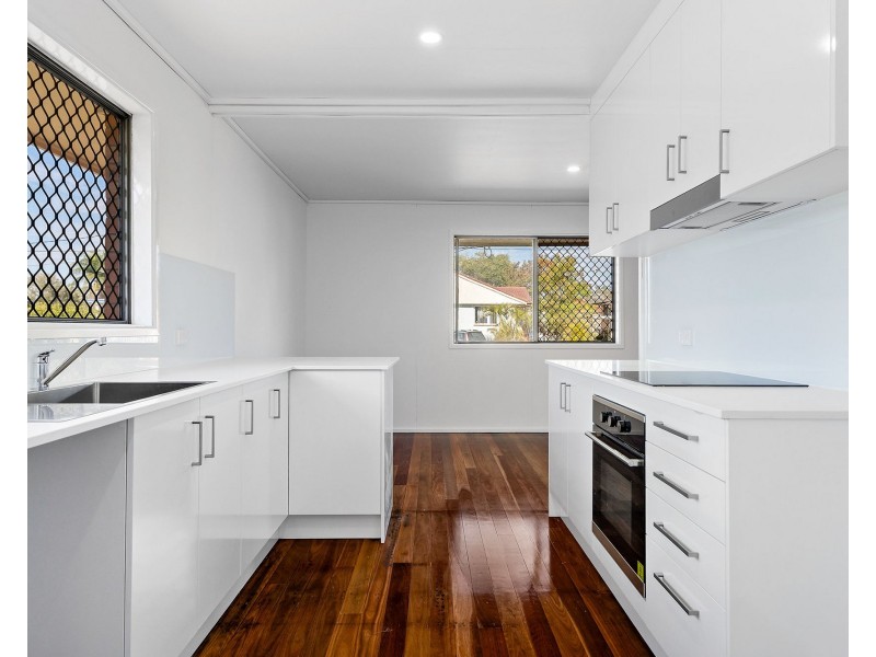 8 Caesar Street, Kingston QLD 4114