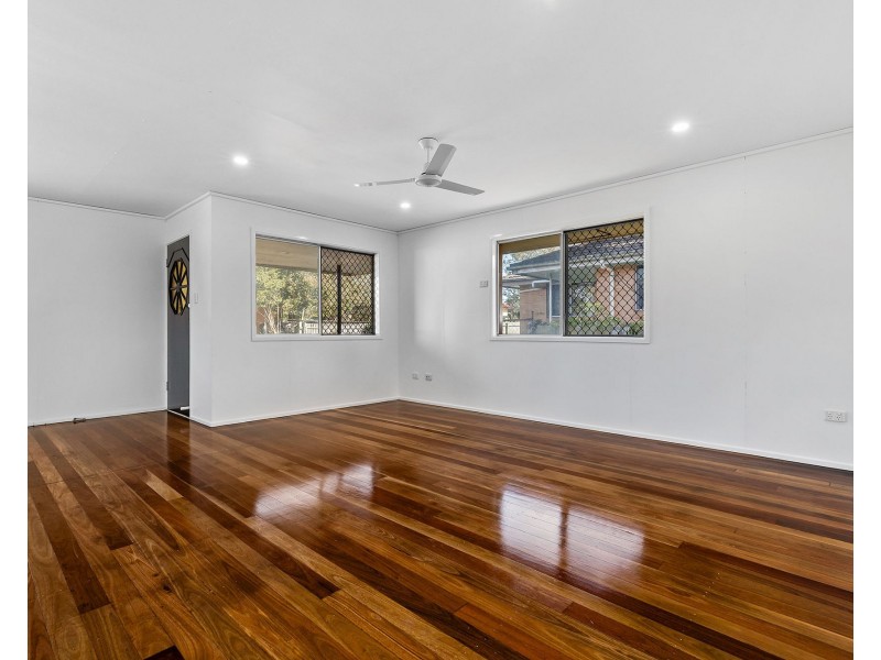 8 Caesar Street, Kingston QLD 4114